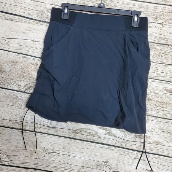 Columbia Women Anytime Casual Skort Sz M Black Side Draw Athleisure Skirt - Picture 1 of 6